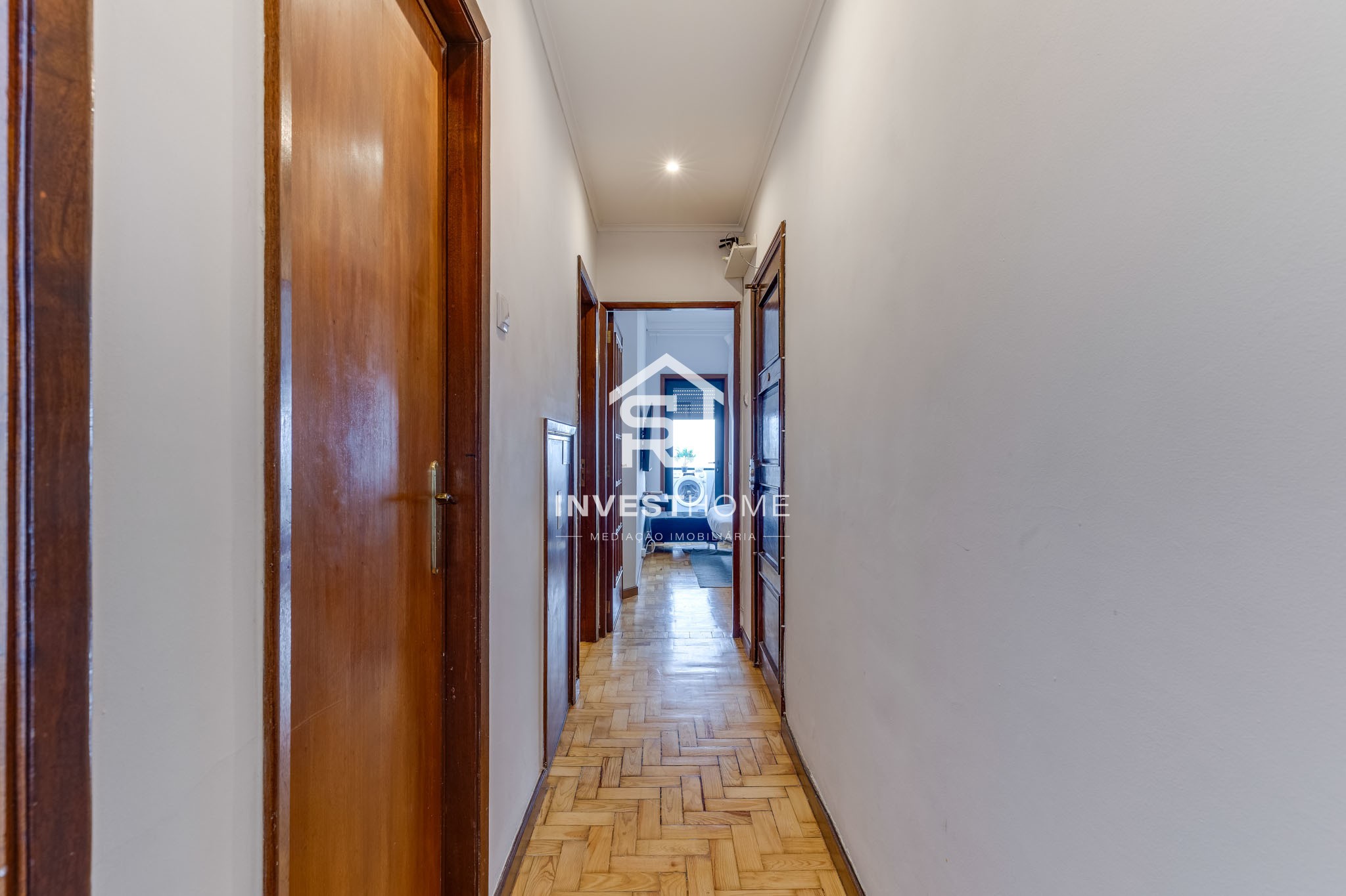 Prédio | 4 Apartamentos T2 | Licença AL ativa | Porto