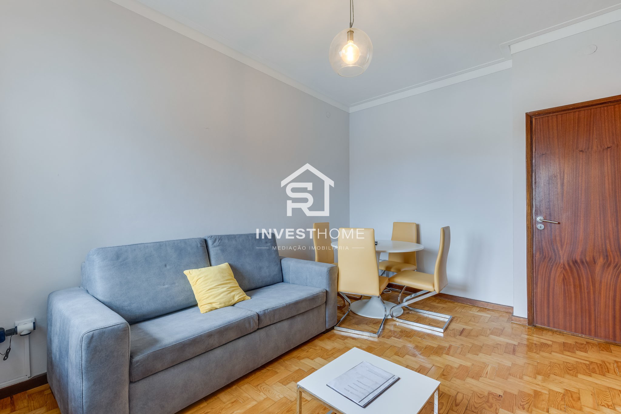 Prédio | 4 Apartamentos T2 | Licença AL ativa | Porto