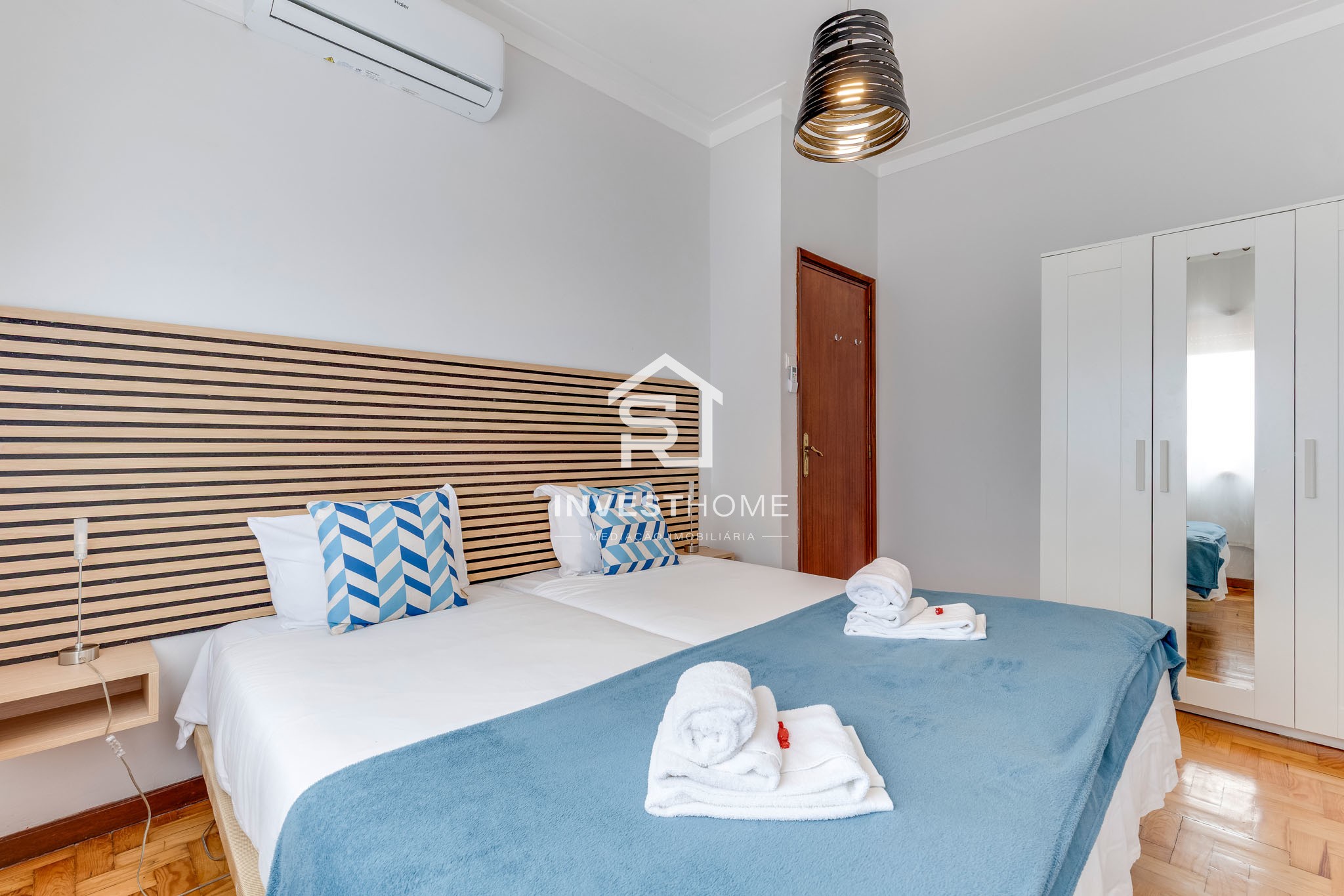 Prédio | 4 Apartamentos T2 | Licença AL ativa | Porto