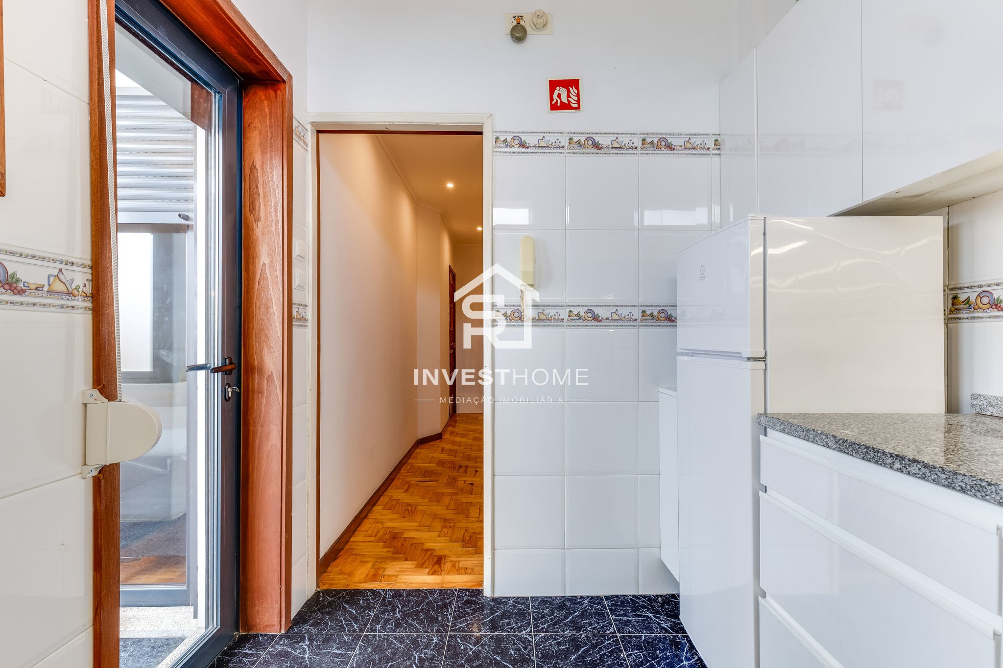 Prédio | 4 Apartamentos T2 | Licença AL ativa | Porto