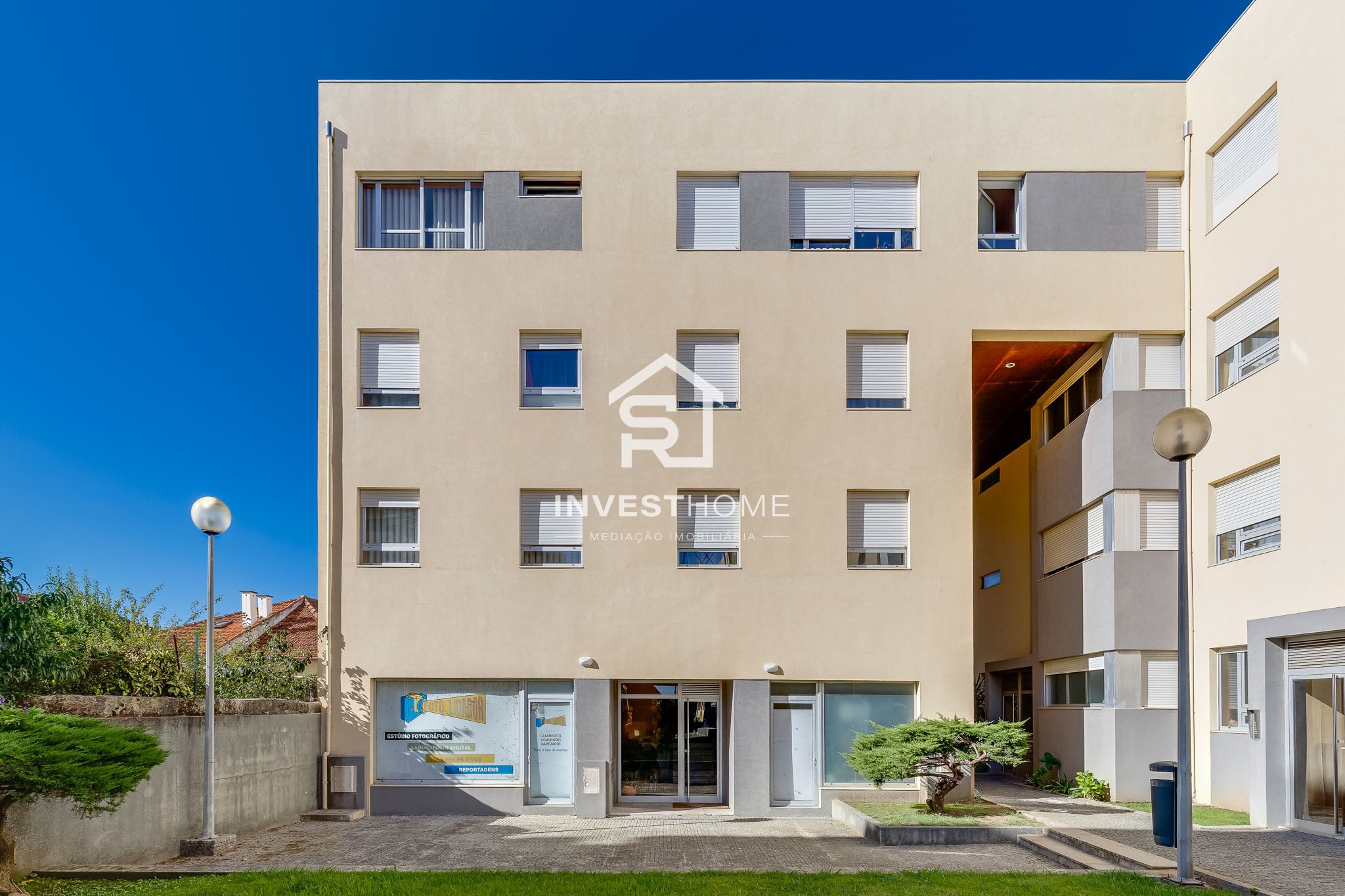 T2+1 com Suite | 112 m² | Elevador | Garagem para 2 Viaturas | Metro de Pedras Rubras