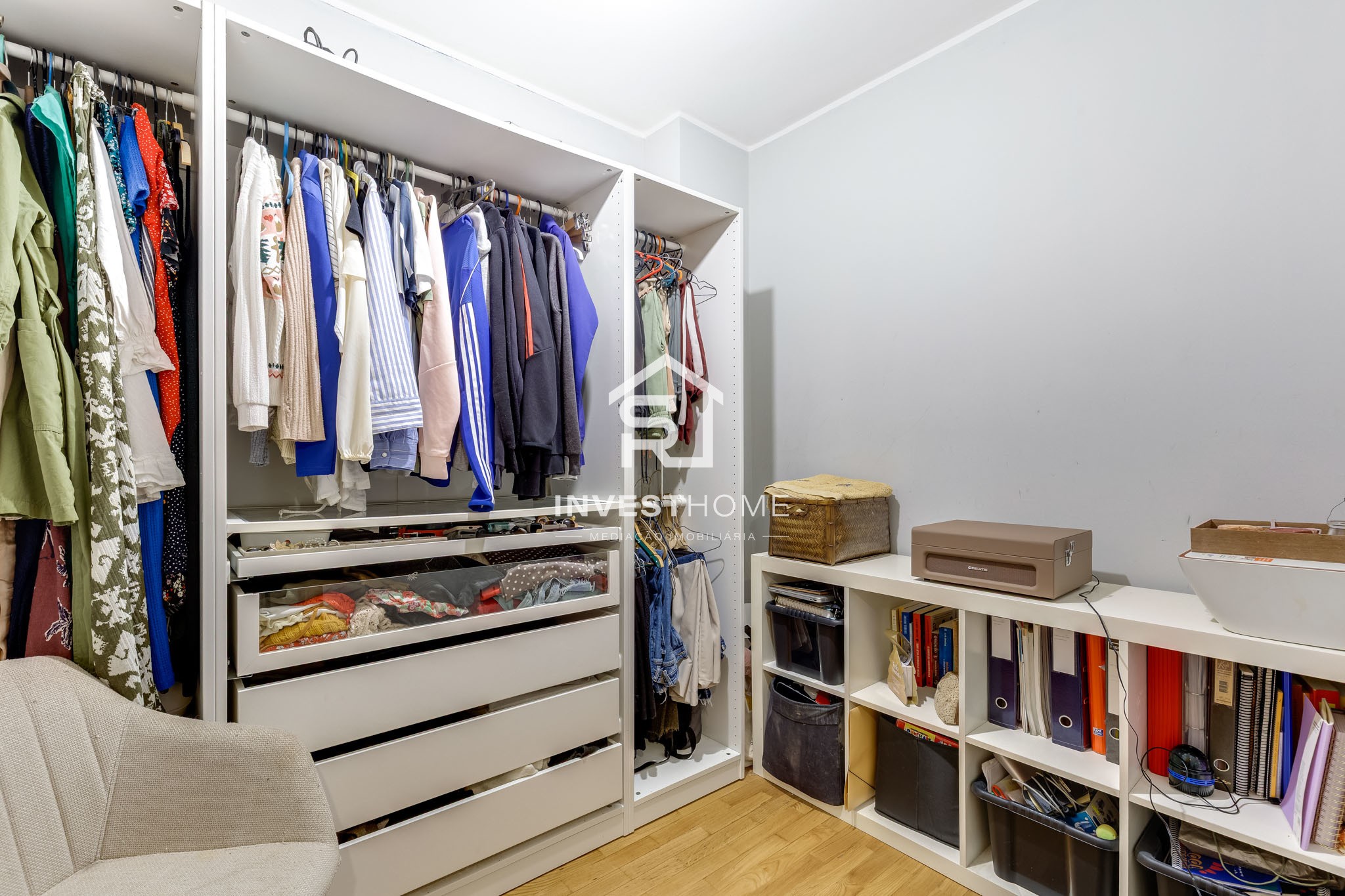 T2+1 com Suite | 112 m² | Elevador | Garagem para 2 Viaturas | Metro de Pedras Rubras